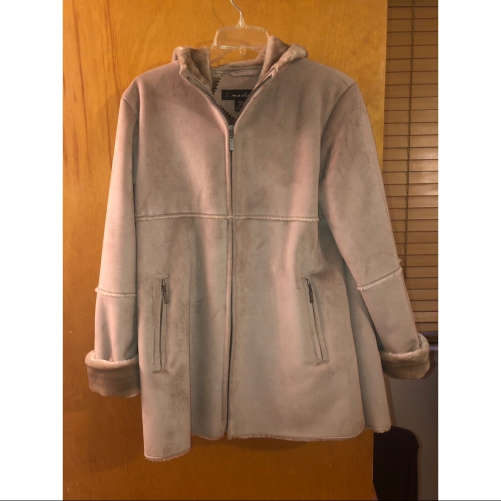 REAL FUR beige coat